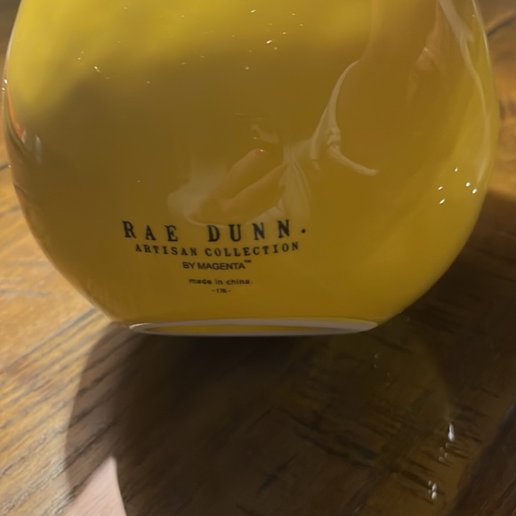 Let the birdies smile! NWT Rae Dunn Bird House. 8 in tall 6 in wide. - Picture 2 of 3